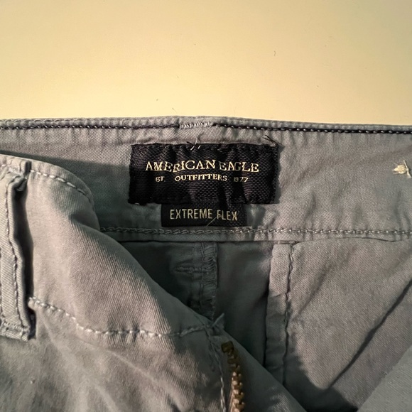 American Eagle Extreme Flex blue shorts, waist - 30 - Picture 3 of 3